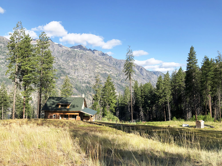 Stehekin Log Cabins – Stehekin Pastry and Log Cabins